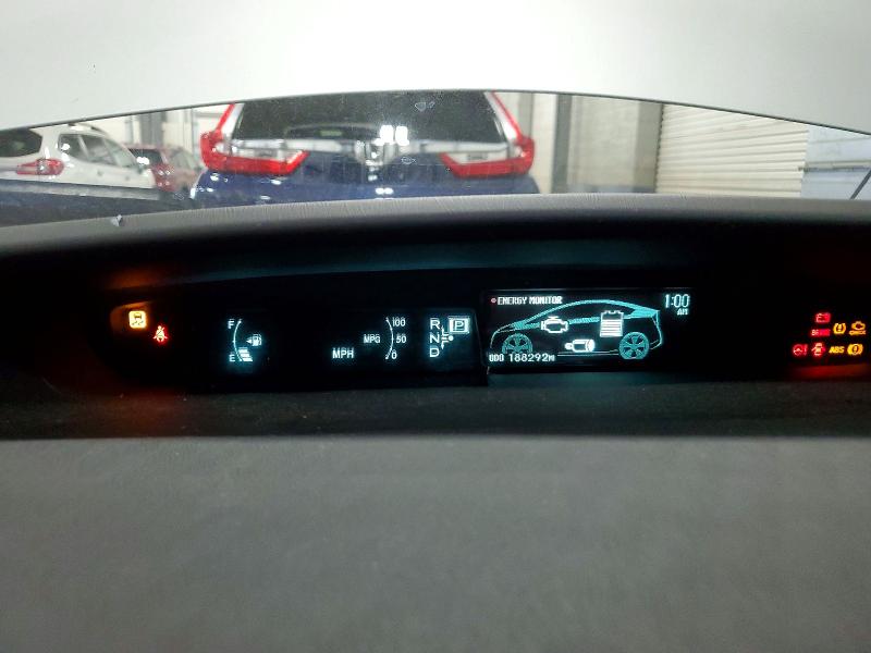 Photo 9 from auction – 2010 TOYOTA PRIUS with VIN JTDKN3DU7A0142775