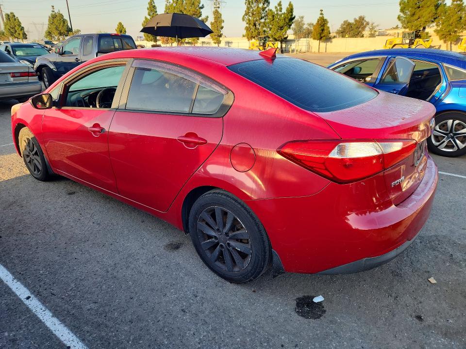 Zdjęcie 2 z aukcji – 2014 KIA FORTE z VIN KNAFX4A62E5182209
