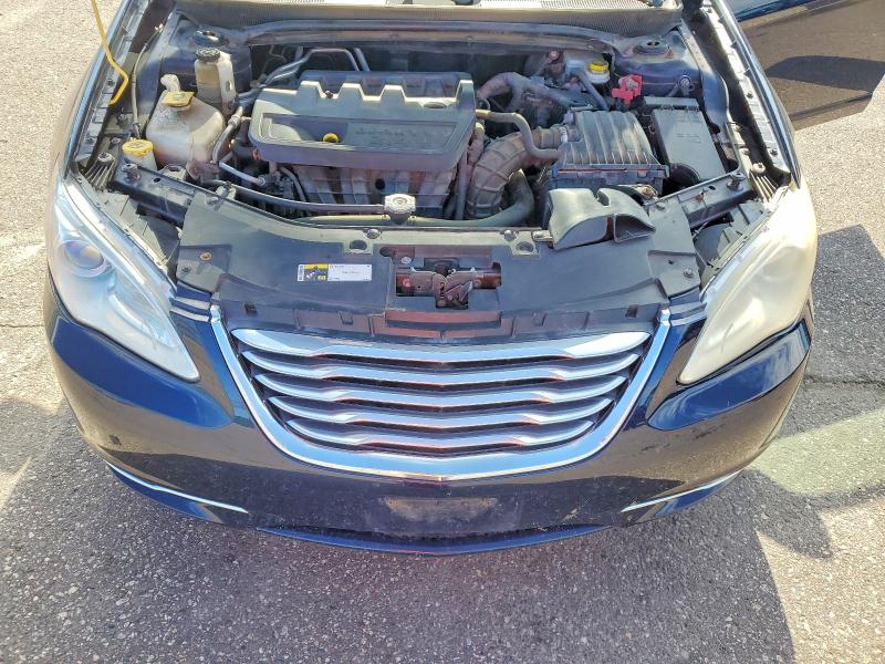 Zdjęcie 11 z aukcji – 2014 CHRYSLER 200 z VIN 1C3CCBBB7EN107785