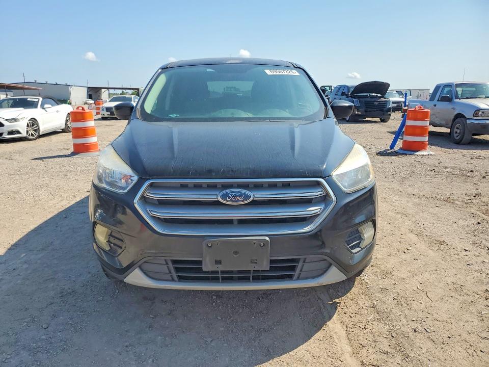 Photo 5 from auction – 2017 FORD ESCAPE with VIN 1FMCU0GDXHUD76263