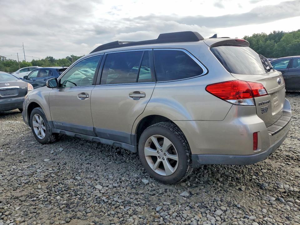 Photo 2 from auction – 2014 SUBARU OUTBACK with VIN 4S4BRBCC8E3231939