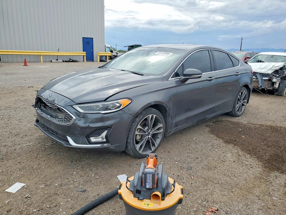 FORD FUSION 2020 with VIN 3FA6P0K97LR138680 - Photo from auction