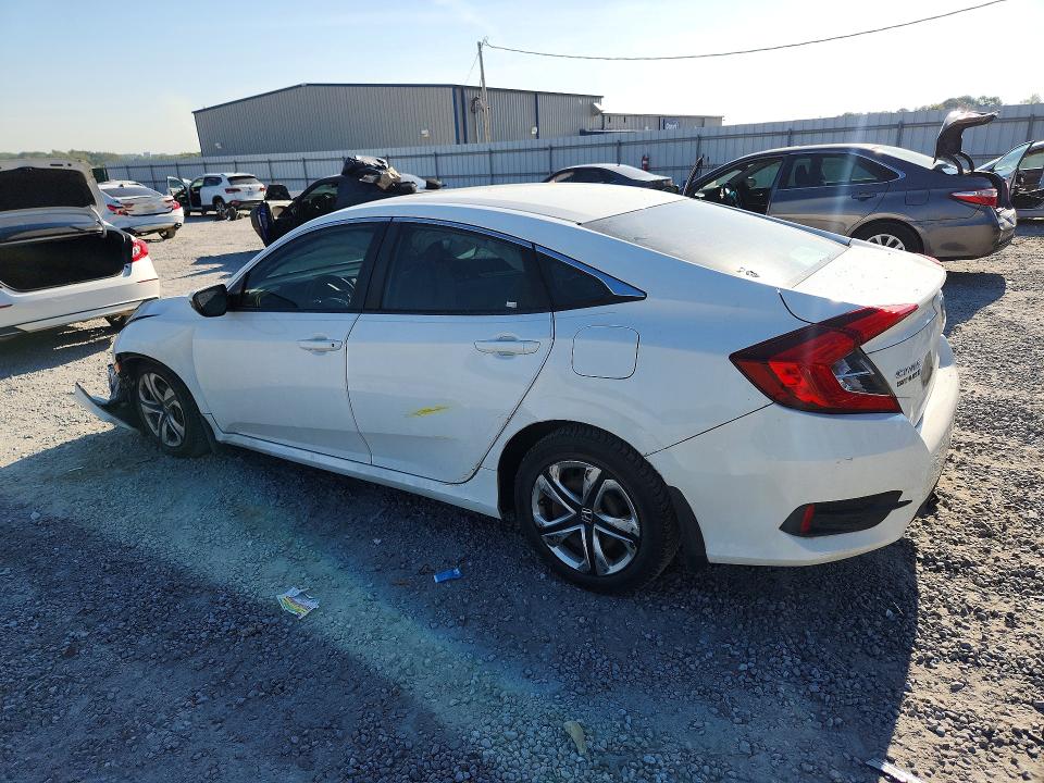 Снимка 2 от търг – 2018 HONDA CIVIC с VIN 2HGFC2F56JH512053