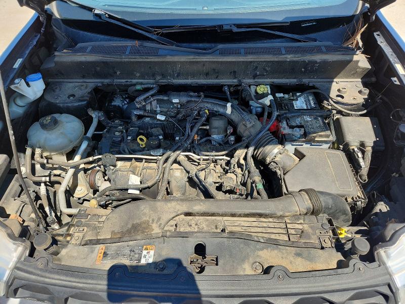 Photo 11 from auction – 2022 FORD MAVERICK with VIN 3FTTW8F90NRA03696