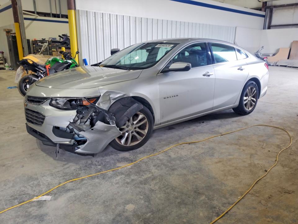 CHEVROLET MALIBU 2018 с VIN 1G1ZD5ST0JF278534 - Снимка от търг