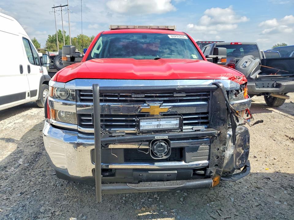 Photo 5 from auction – 2018 CHEVROLET SILVERADO with VIN 1GC2KUEG0JZ137243