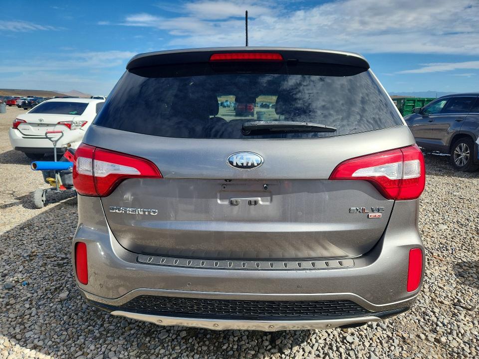 Photo 6 from auction – 2014 KIA SORENTO with VIN 5XYKWDA76EG456077