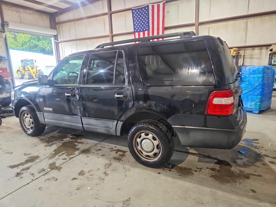 Photo 2 from auction – 2007 FORD EXPEDITION with VIN 1FMFU16537LA41606