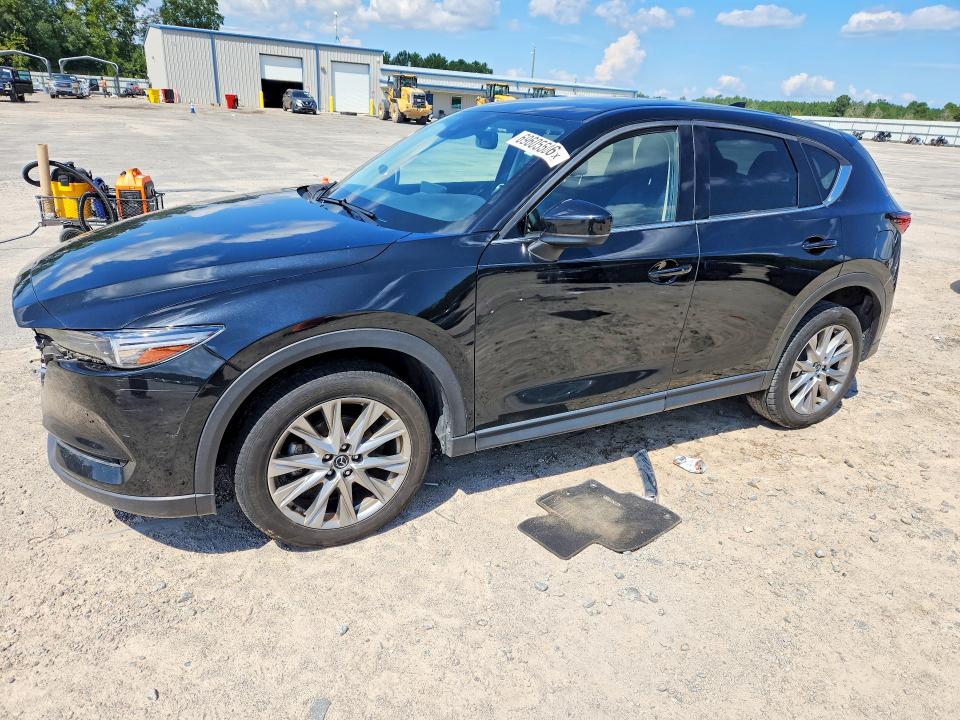 MAZDA CX-5 2021 مع رقم تعريف المركبة JM3KFBDM1M1498734 - صورة من المزاد