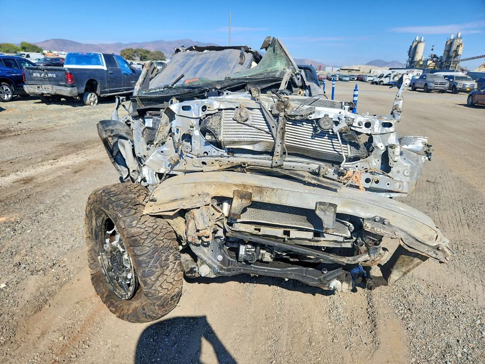 صورة رقم 5 من المزاد - 2025 TOYOTA 4RUNNER مع VIN JTEVA5BR5S5040300