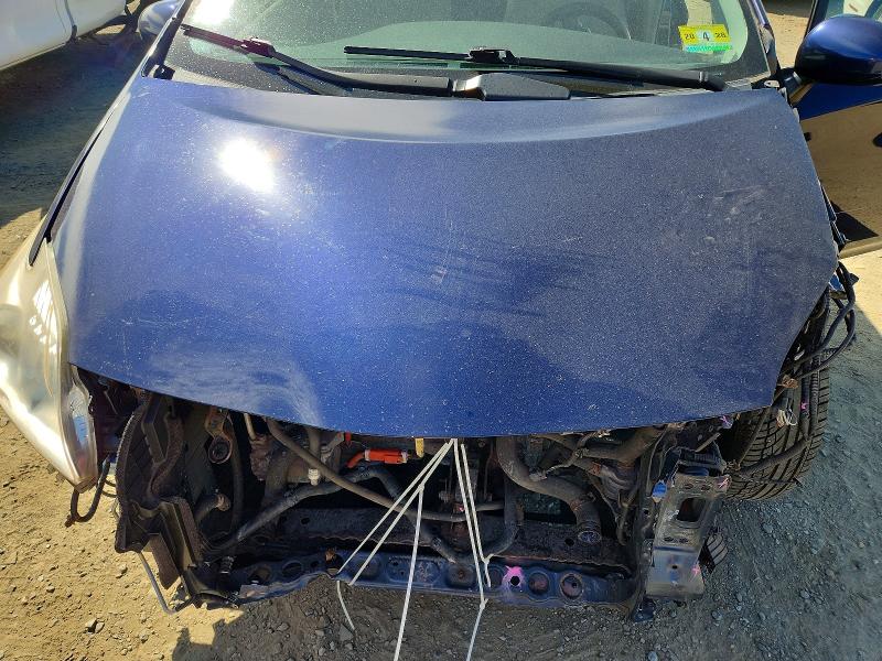 Photo 11 from auction – 2013 TOYOTA PRIUS with VIN JTDKN3DU5D0343000