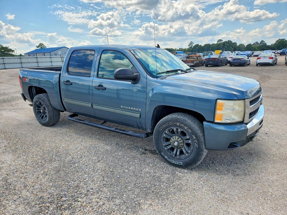 Photo 4 from auction – 2011 CHEVROLET SILVERADO with VIN 3GCPKSE32BG398849
