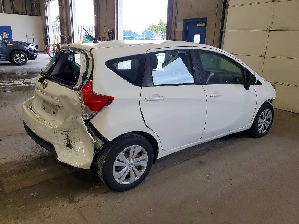 Photo 3 from auction – 2019 NISSAN VERSA NOTE with VIN 3N1CE2CPXKL356127