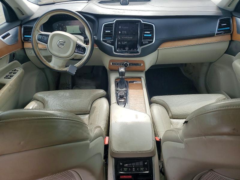 Снимка 8 от търг – 2016 VOLVO XC90 с VIN YV4A22PL4G1001101