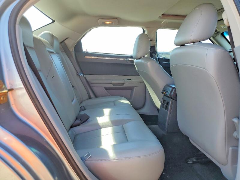 Photo 10 from auction – 2006 CHRYSLER 300 with VIN 2C3KA53G16H146606