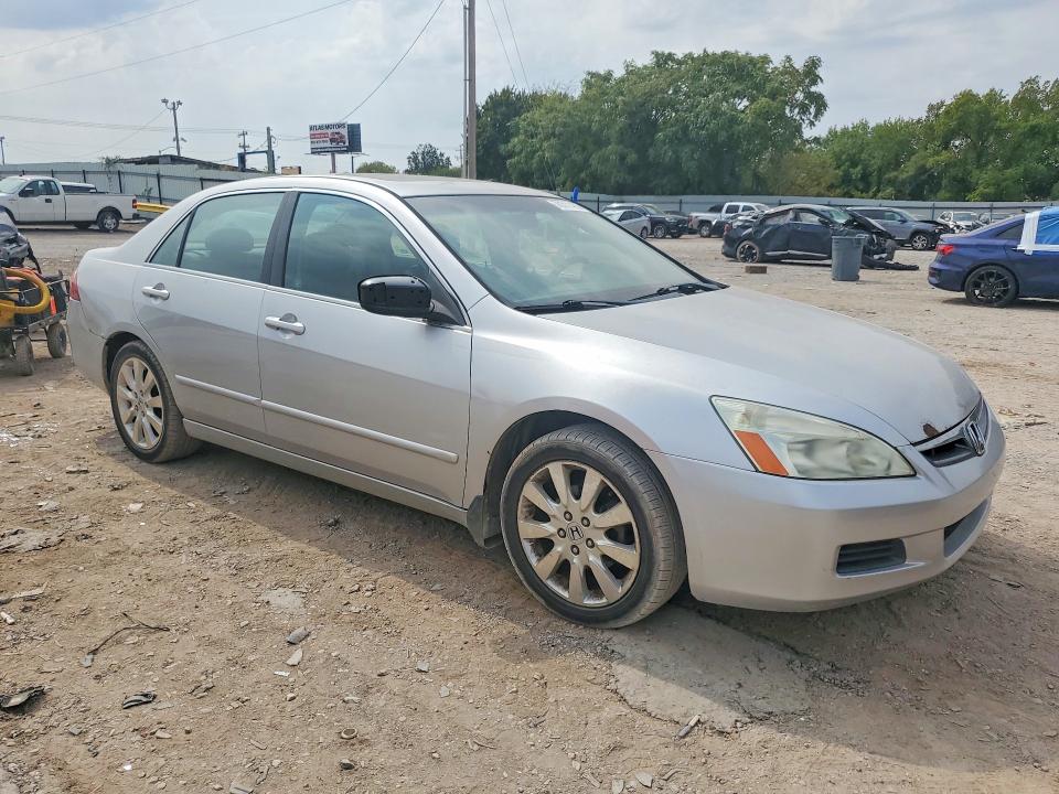 Photo 4 from auction – 2007 HONDA ACCORD with VIN 1HGCM66567A007080