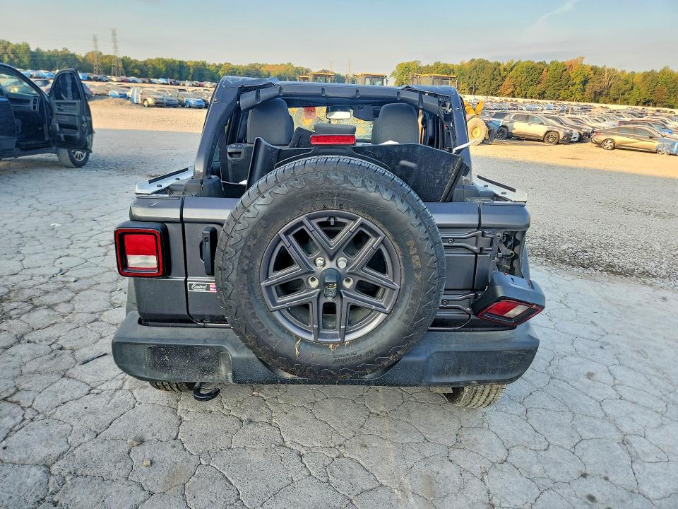 Снимка 6 от търг – 2024 JEEP WRANGLER с VIN 1C4PJXDG5RW363075