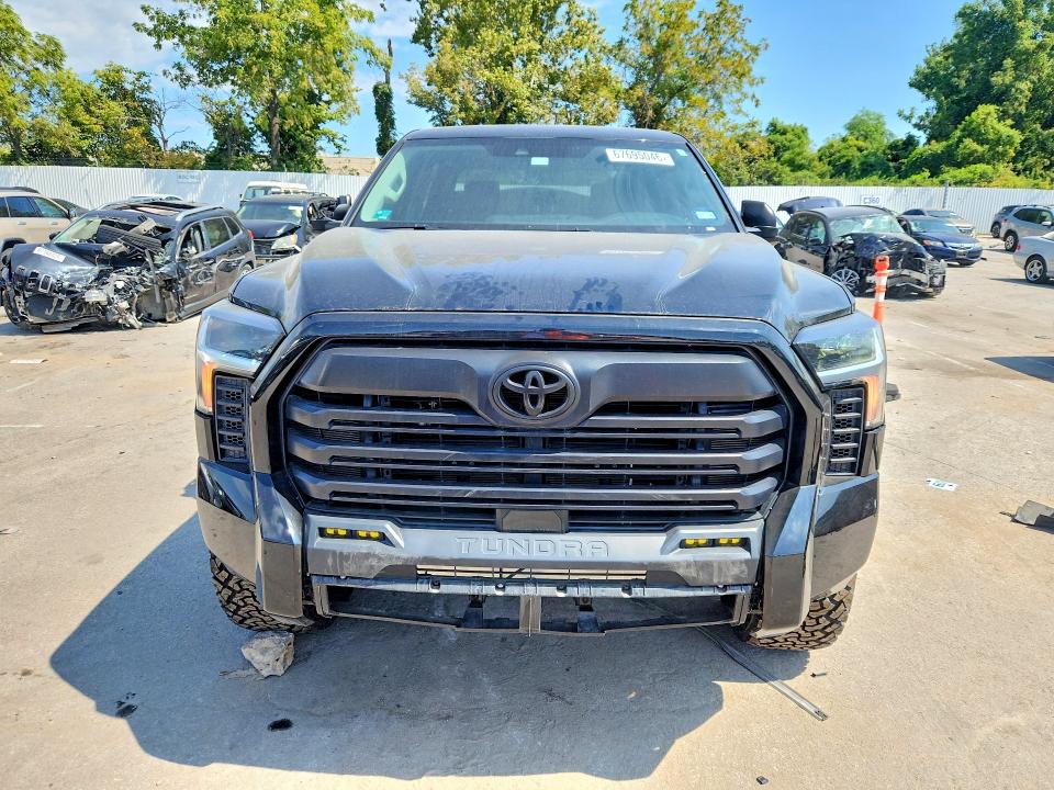 Photo 5 from auction – 2024 TOYOTA TUNDRA with VIN 5TFLA5DB9RX210913