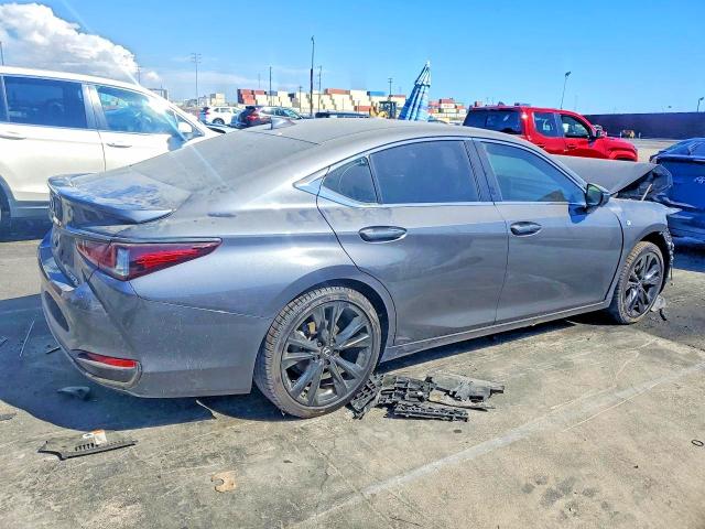 Photo 3 from auction – 2023 LEXUS ES with VIN 58ABA1C18PU033125