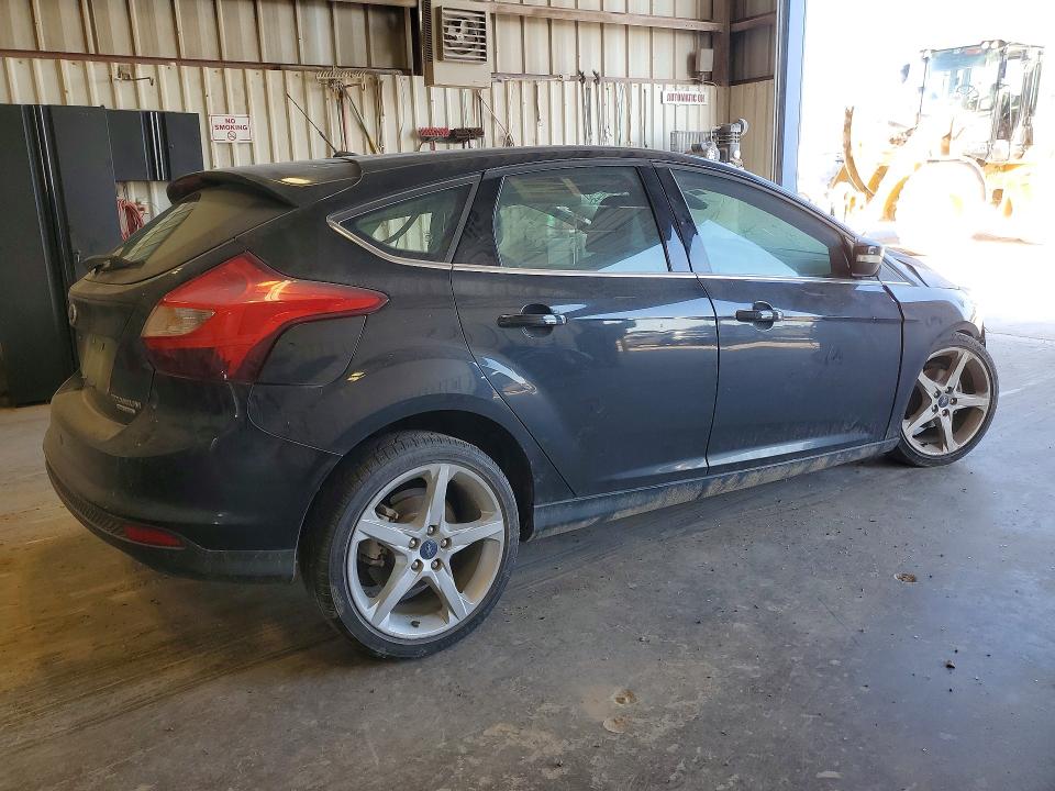 Photo 3 from auction – 2012 FORD FOCUS with VIN 1FAHP3N20CL449438