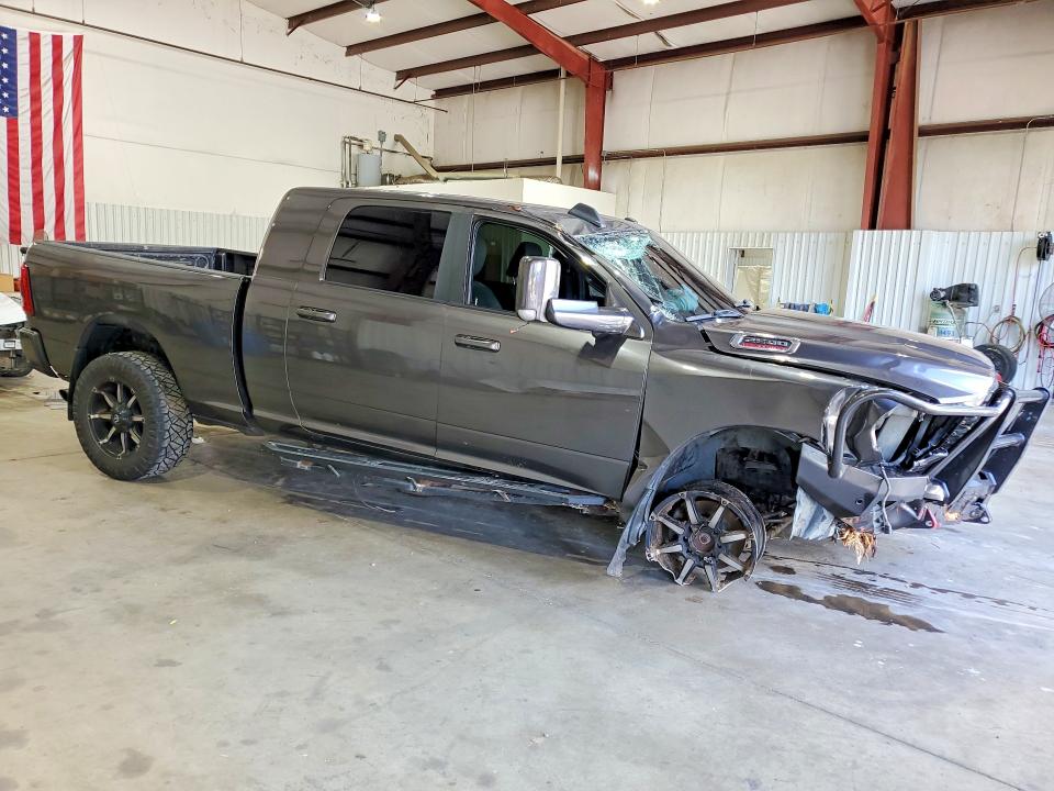 Снимка 4 от търг – 2019 RAM 2500 с VIN 3C6UR5ML7KG685211