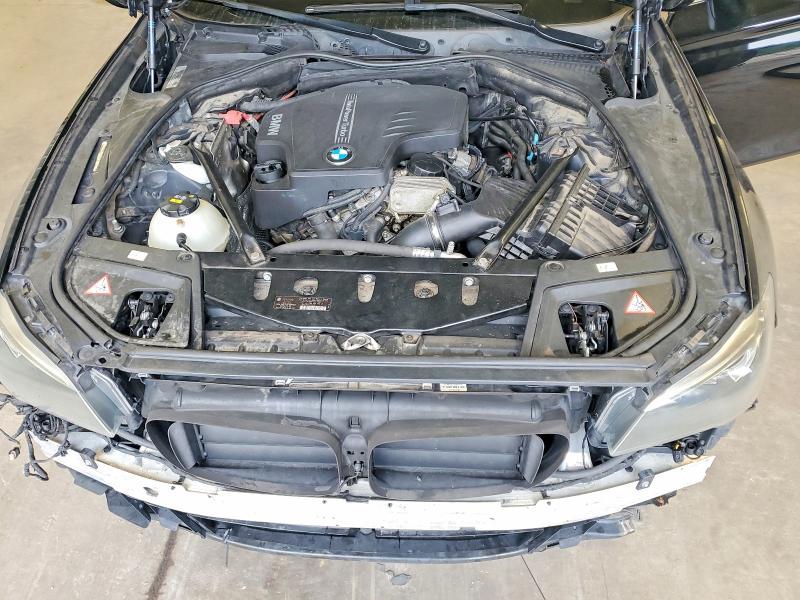 Photo 11 from auction – 2015 BMW 528 with VIN WBA5A7C58FD621679