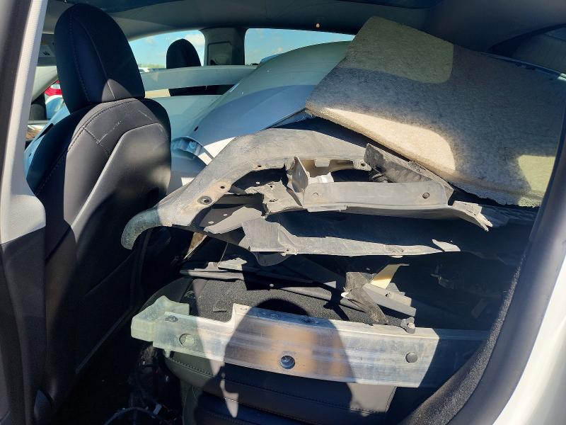 Снимка 10 от търг – 2022 TESLA MODEL Y с VIN 7SAYGDEF0NF544254