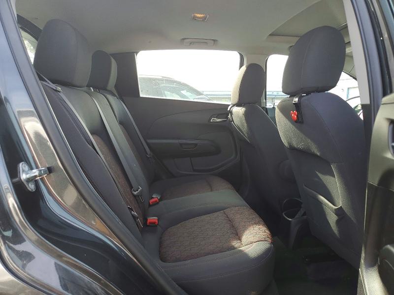 Foto 10 de la subasta – 2017 CHEVROLET SONIC con VIN 1G1JD6SB7H4125939