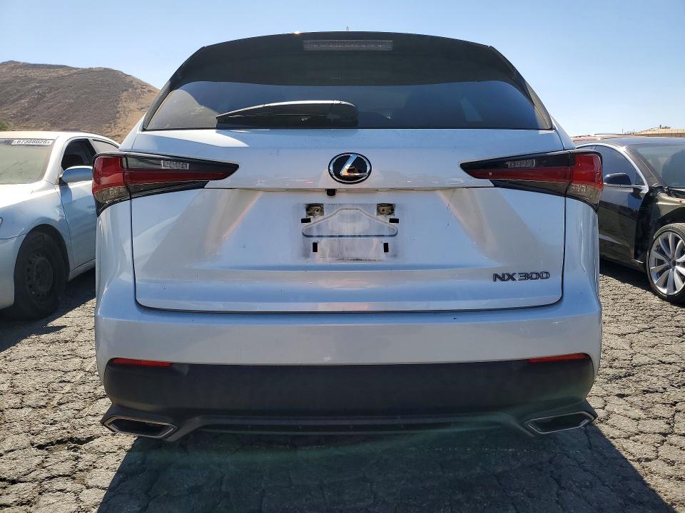 Photo 6 from auction – 2021 LEXUS NX 300 with VIN JTJDARBZ0M5023394