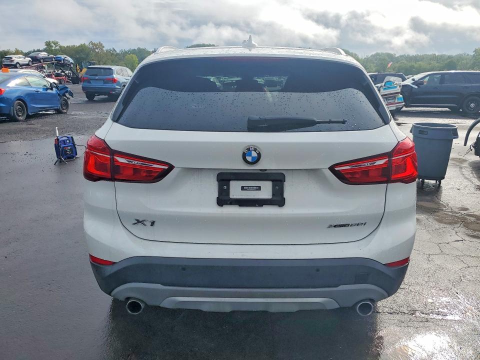Photo 6 from auction – 2019 BMW X1 with VIN WBXHT3C52K3H36173