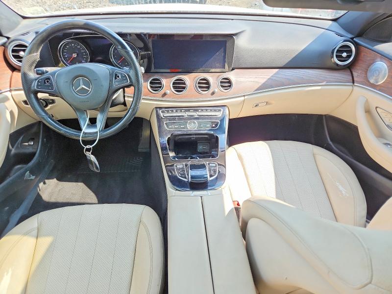 Photo 8 from auction – 2017 MERCEDES-BENZ E with VIN WDDZF4KB7HA053219