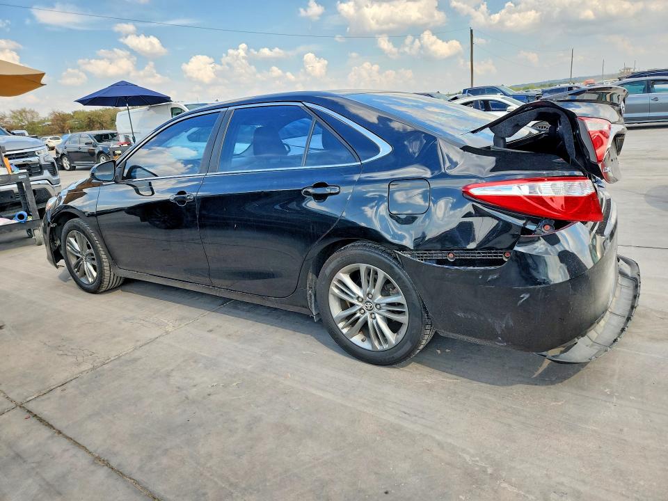 Снимка 2 от търг – 2015 TOYOTA CAMRY с VIN 4T1BF1FK2FU494591