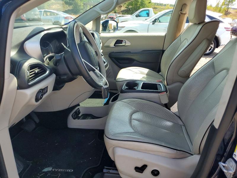 Photo 7 from auction – 2018 CHRYSLER PACIFICA with VIN 2C4RC1N70JR127140