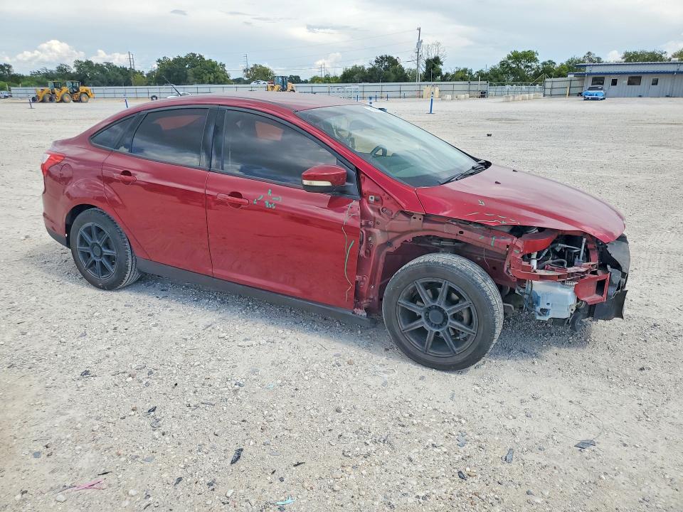 Photo 4 from auction – 2014 FORD FOCUS with VIN 1FADP3F29EL348740