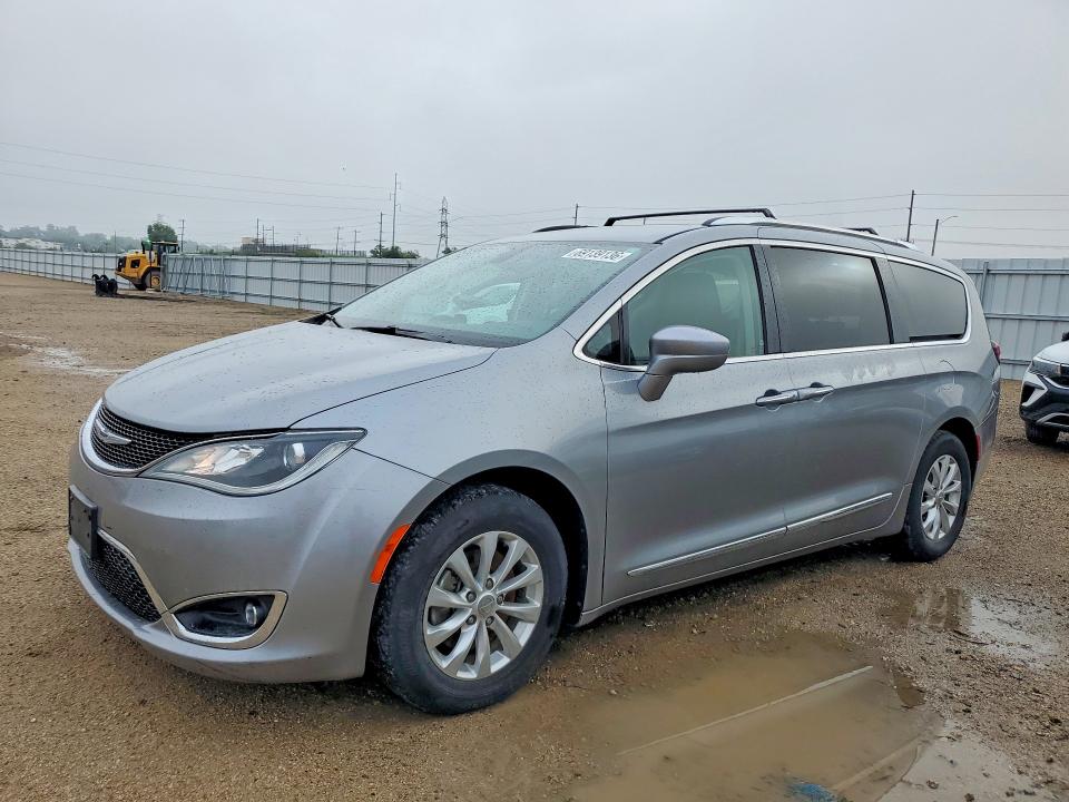 CHRYSLER PACIFICA 2019 с VIN 2C4RC1BGXKR680593 - Фото с аукциона