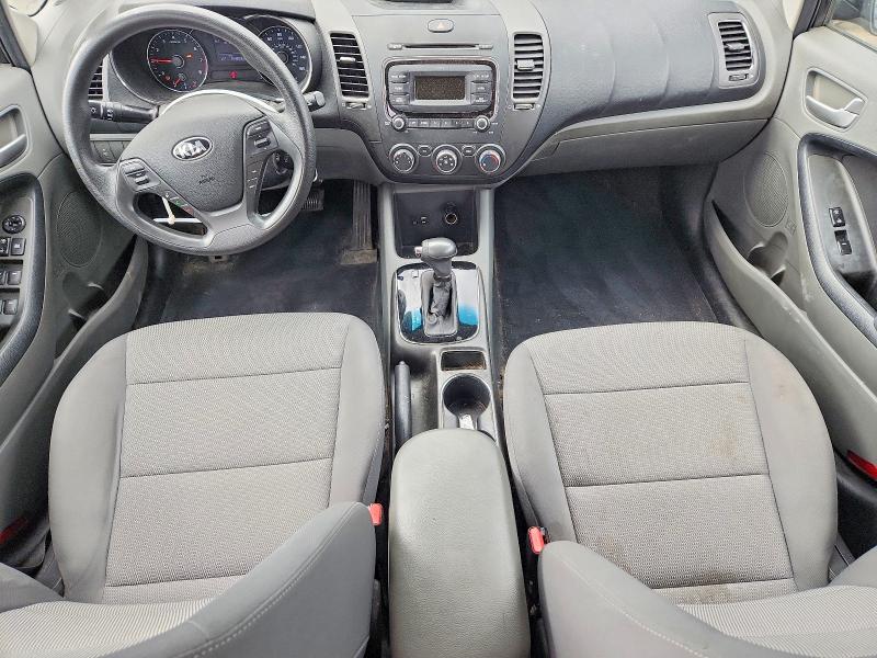 Снимка 8 от търг – 2017 KIA FORTE с VIN 3KPFK4A72HE106721