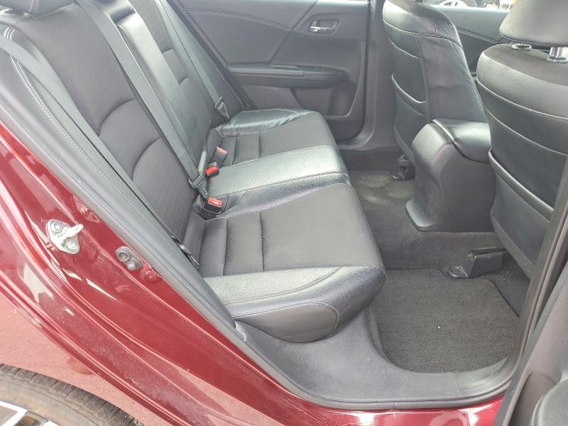 Photo 10 from auction – 2016 HONDA ACCORD with VIN 1HGCR2F56GA053034