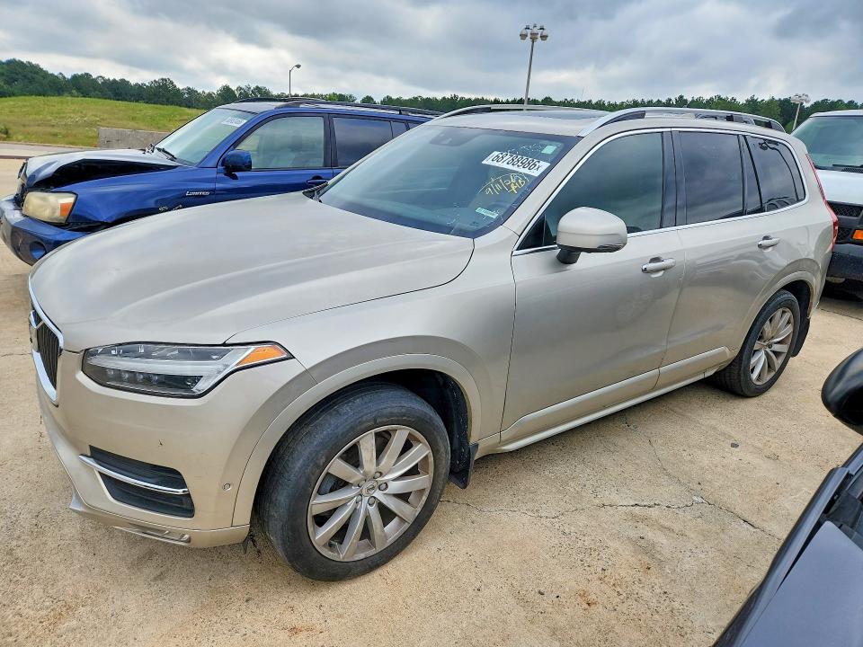 VOLVO XC90 2017 with VIN YV4A22PK3H1149345 - Photo from auction