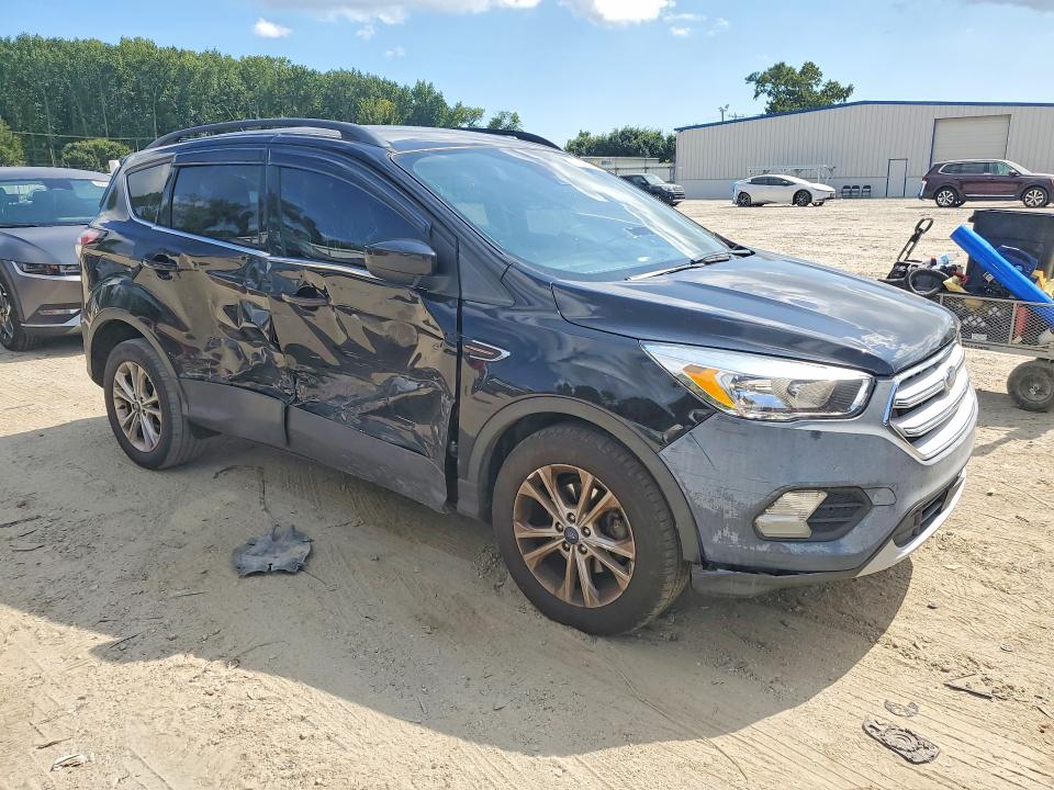 Снимка 4 от търг – 2018 FORD ESCAPE с VIN 1FMCU0GD4JUD52000