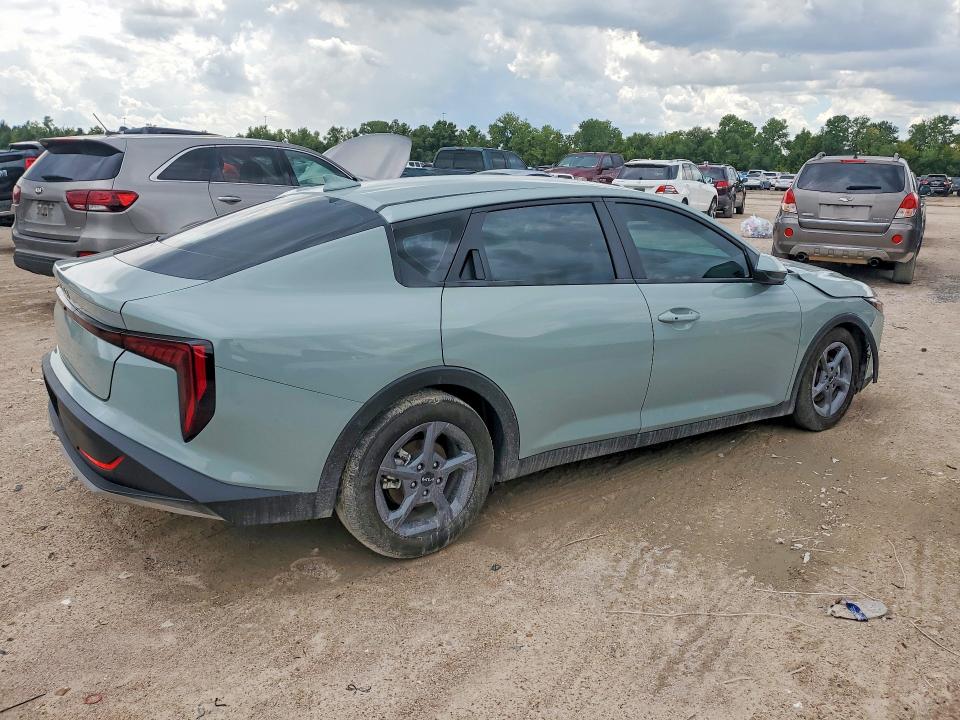 Photo 3 from auction – 2026 KIA K4 with VIN 3KPFT4DE6TE280517