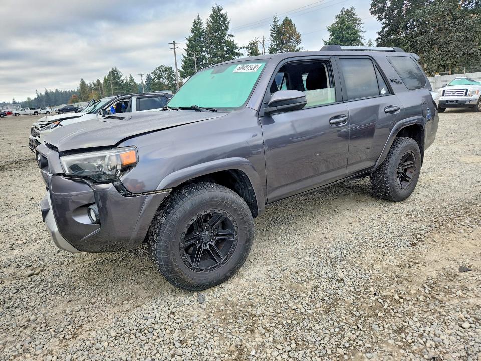 2018 TOYOTA 4RUNNER - Търг №69421926