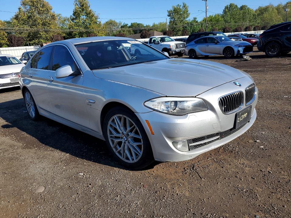 Photo 4 from auction – 2013 BMW 528 with VIN WBAXH5C54DDW16419
