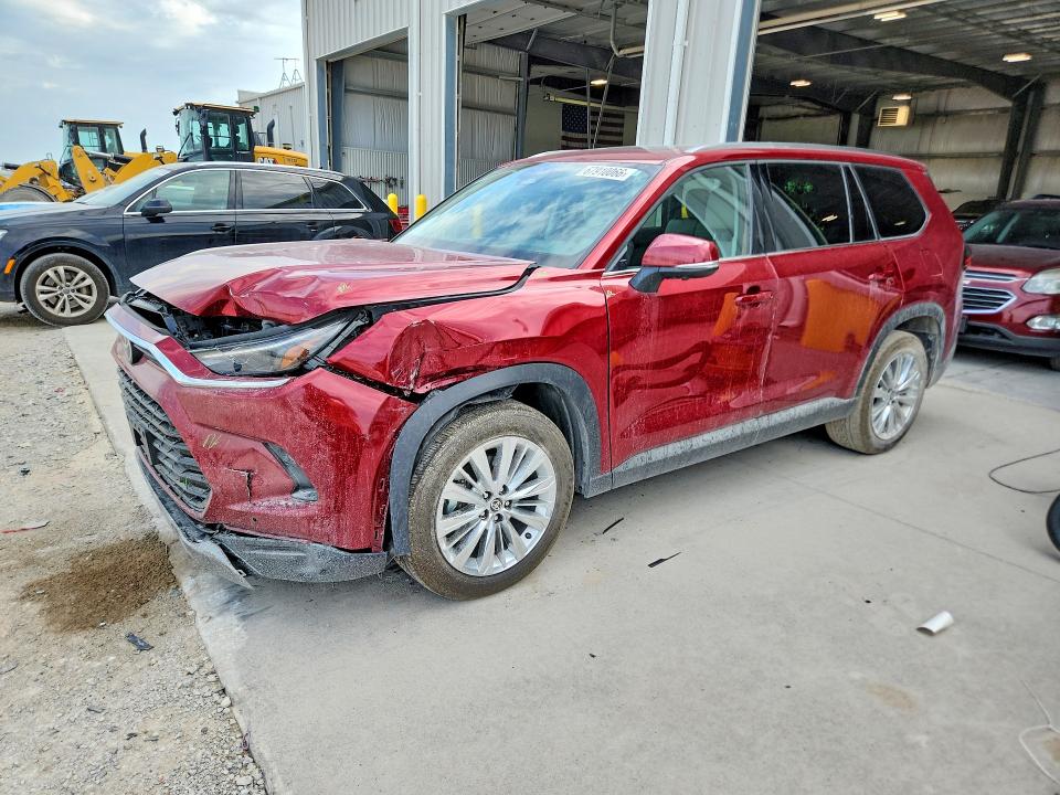 2026 TOYOTA GRAND HIGHLANDER - Търг №67910066