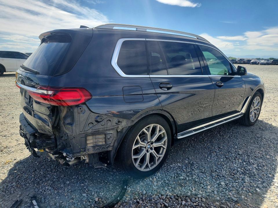 Photo 3 from auction – 2019 BMW X7 with VIN 5UXCW2C57KL082520