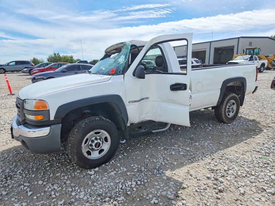 Photo 1 from auction – 2004 GMC SIERRA with VIN 1GTHC24U14E328717