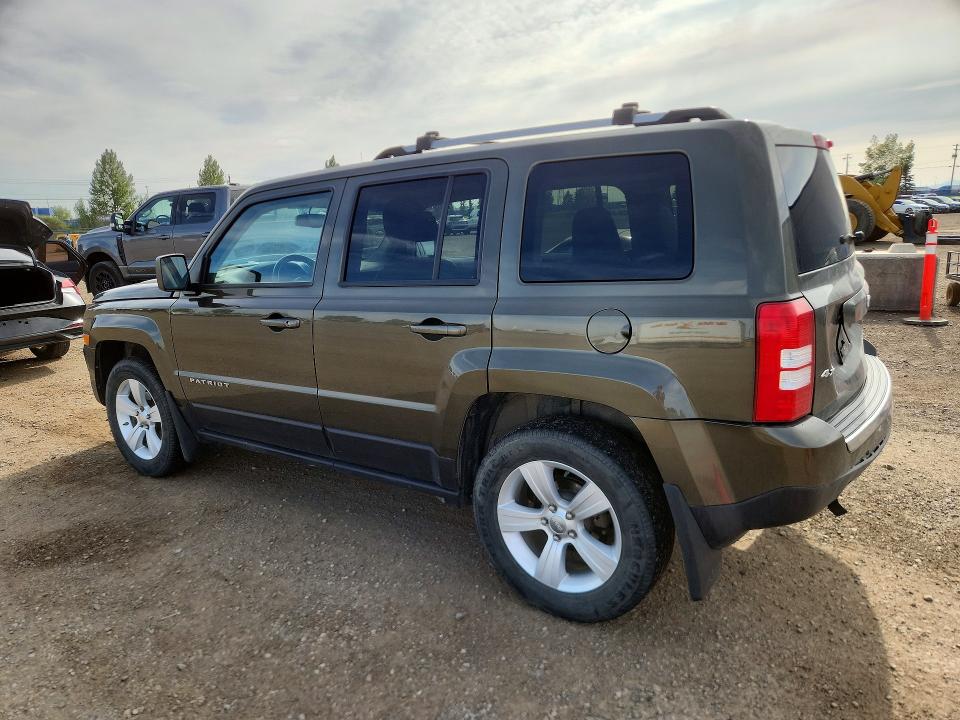 Photo 2 from auction – 2016 JEEP PATRIOT with VIN 1C4NJRABXGD588340