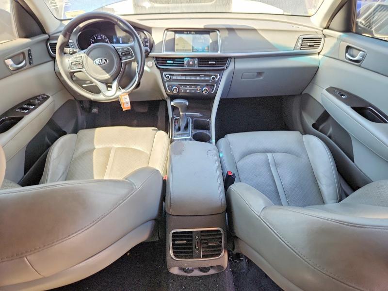Photo 8 from auction – 2016 KIA OPTIMA with VIN 5XXGU4L38GG013975