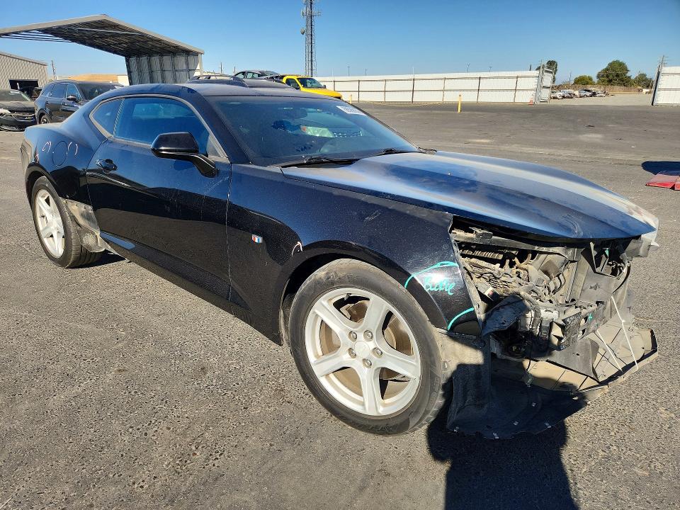 Photo 4 from auction – 2016 CHEVROLET CAMARO with VIN 1G1FB1RS2G0148538