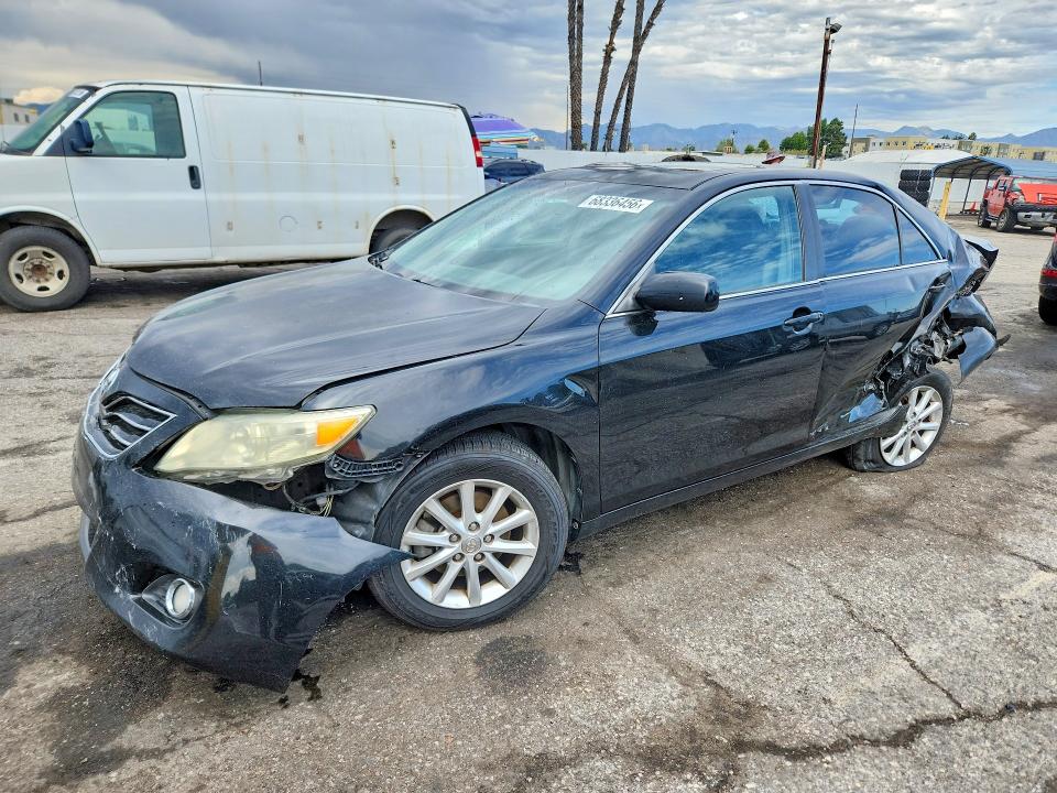 2011 TOYOTA CAMRY - Търг №68336456
