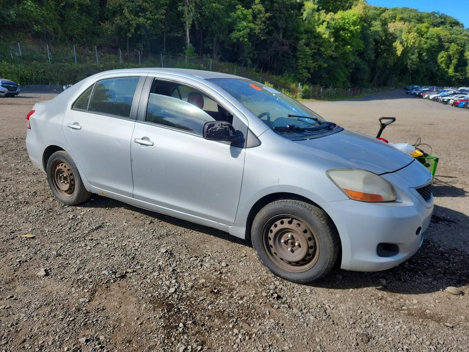 Photo 4 from auction – 2010 TOYOTA YARIS with VIN JTDBT4K3XA1361357